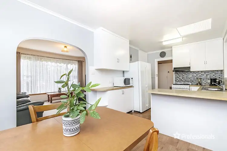 Second view of Homely house listing, 14 Woodbridge Street, Hamilton VIC 3300