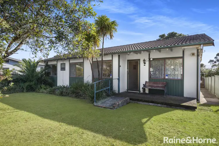 35 Edwards Avenue, Bomaderry NSW 2541