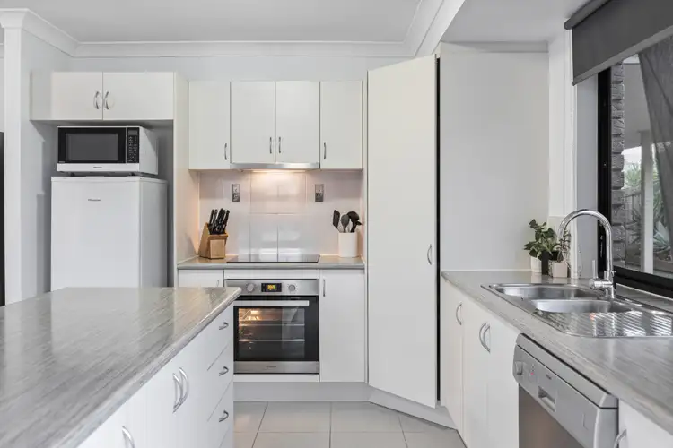 Sixth view of Homely house listing, 4 Directors Circuit, Jones Hill QLD 4570