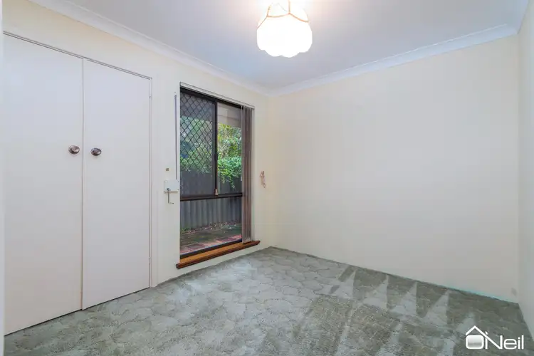 Sixth view of Homely house listing, 16 Guinivere Way, Camillo WA 6111