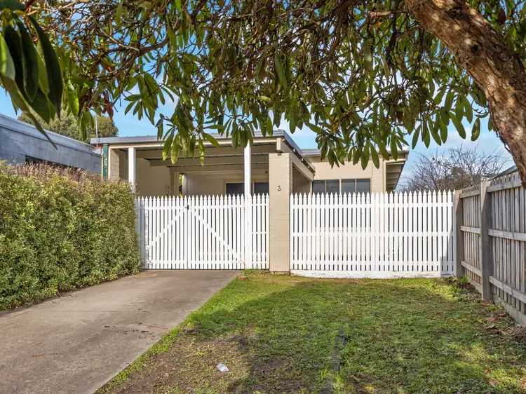 Main view of Homely unit listing, 3/7 Douglas Court, Leongatha VIC 3953