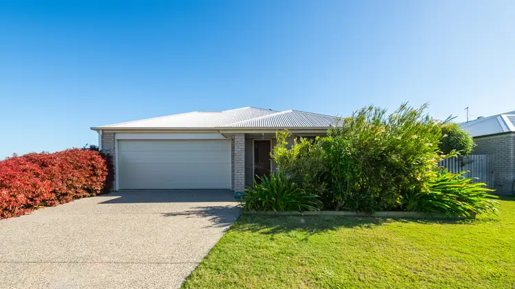 102 Commander Parade, Bucasia QLD 4750