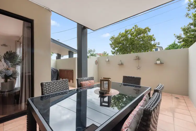 Fifth view of Homely apartment listing, 2/145 Old Cleveland Road, Stones Corner QLD 4120