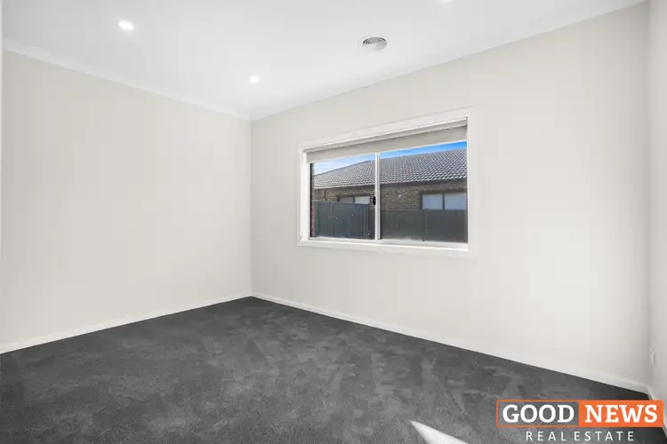 Fourth view of Homely house listing, 32 Opulent Boulevard, Tarneit VIC 3029