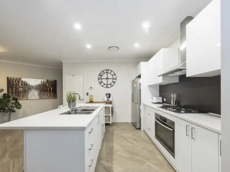 Sixth view of Homely house listing, 5 Sweep Ridge, Yanchep WA 6035