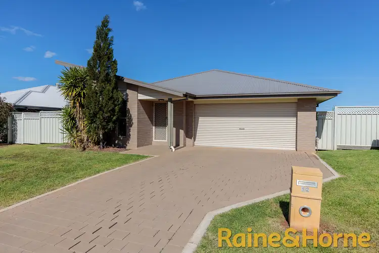 12 Ellenborough Avenue, Dubbo NSW 2830