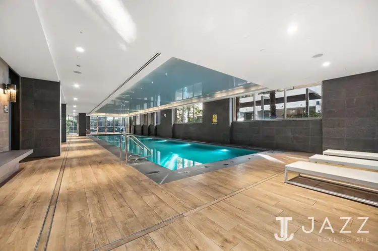 2/15 Bond Street, Caulfield North VIC 3161