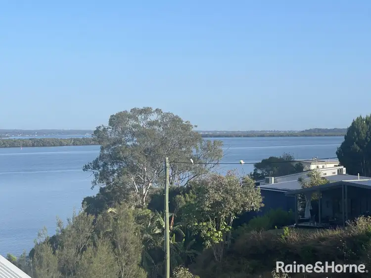 119 Channel Street, Russell Island QLD 4184