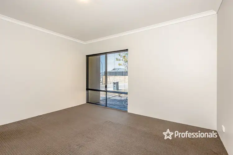 Seventh view of Homely house listing, 4 Lapwing Way, Wandina WA 6530