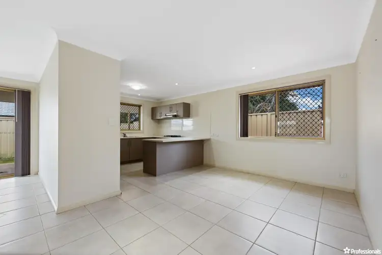Fourth view of Homely villa listing, 2/246 Place Road, Wonthella WA 6530