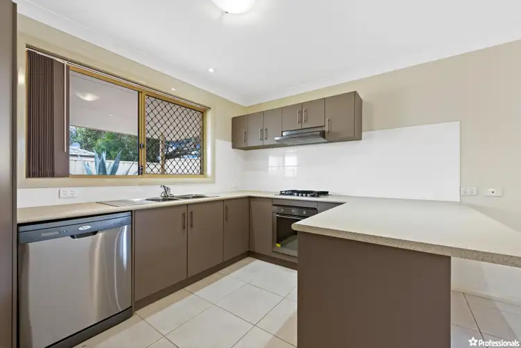 Sixth view of Homely villa listing, 2/246 Place Road, Wonthella WA 6530