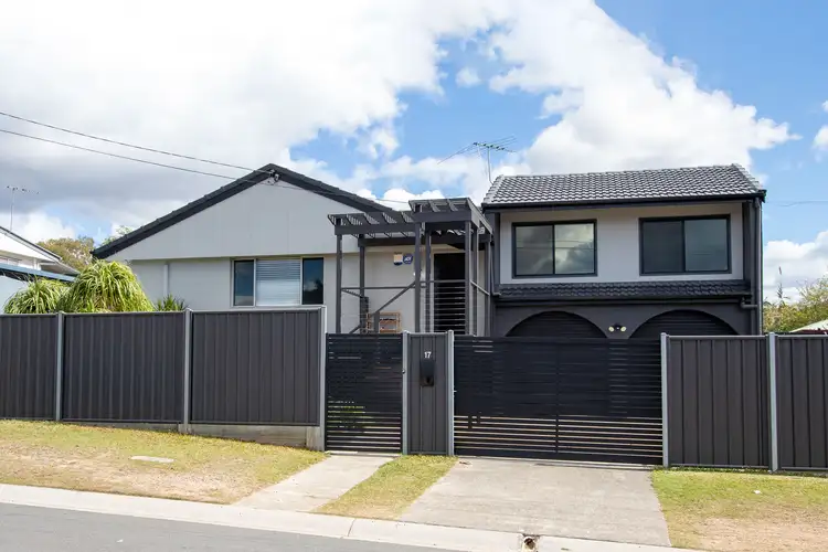 17 Dawson Street, Woodridge QLD 4114