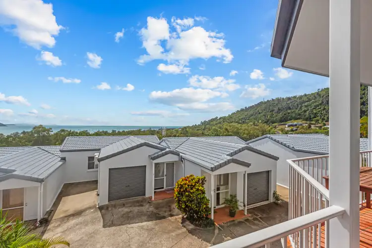 6/12 Eshelby Drive, Cannonvale QLD 4802