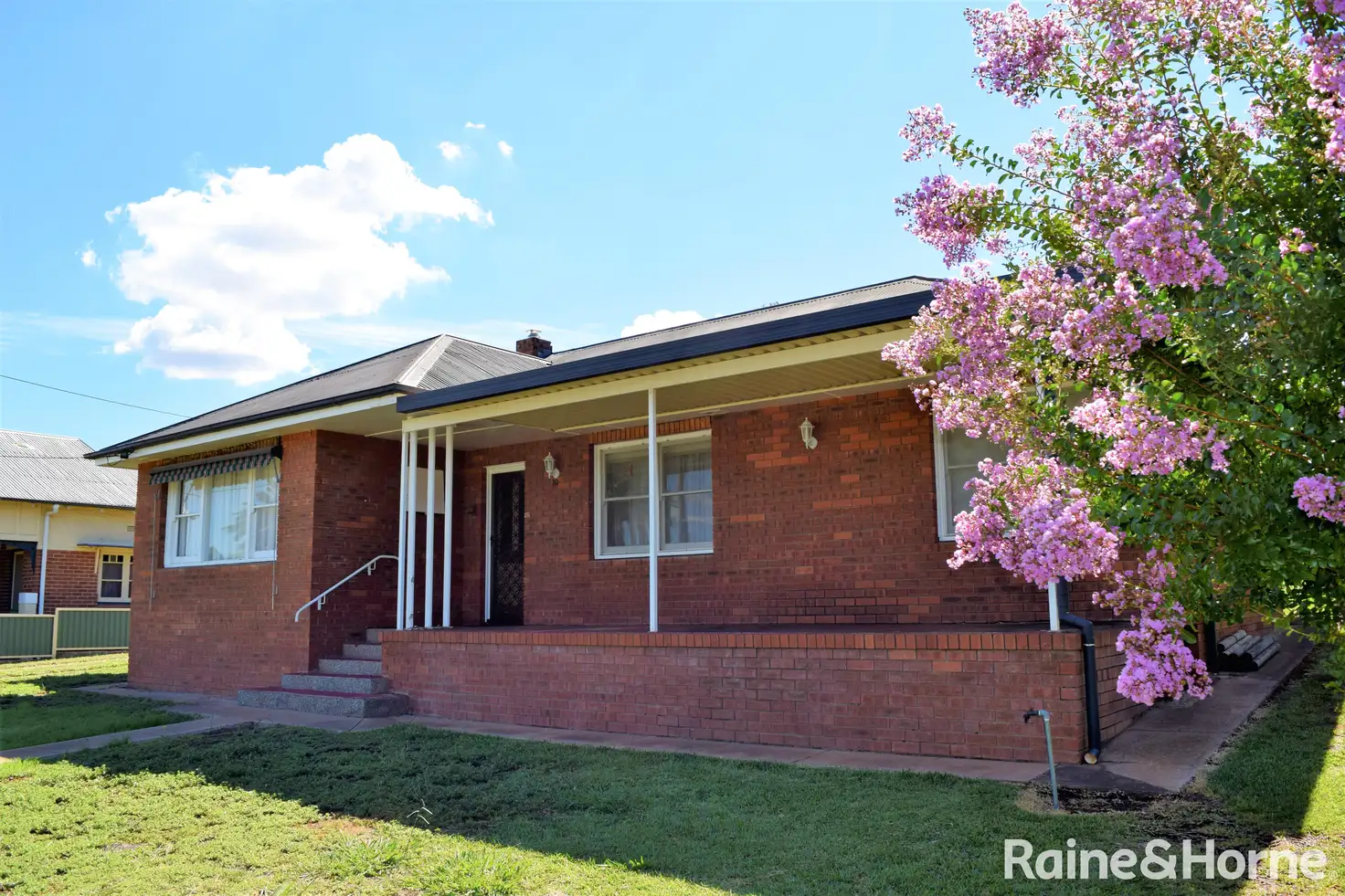 Main view of Homely house listing, 10 Warraderry Street, Grenfell NSW 2810