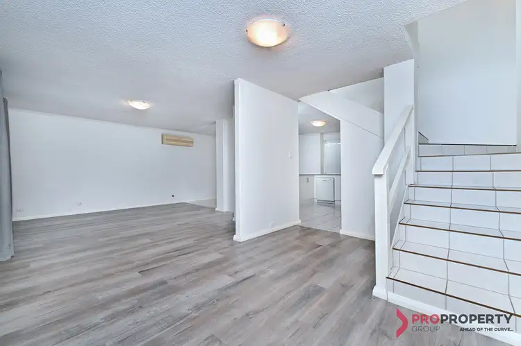 Fourth view of Homely townhouse listing, 2/6 Mills Avenue, Bayswater WA 6053