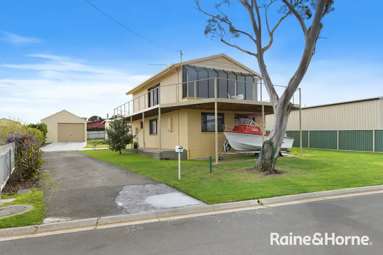 Fourth view of Homely house listing, 1 Sunny View Avenue, Swansea TAS 7190