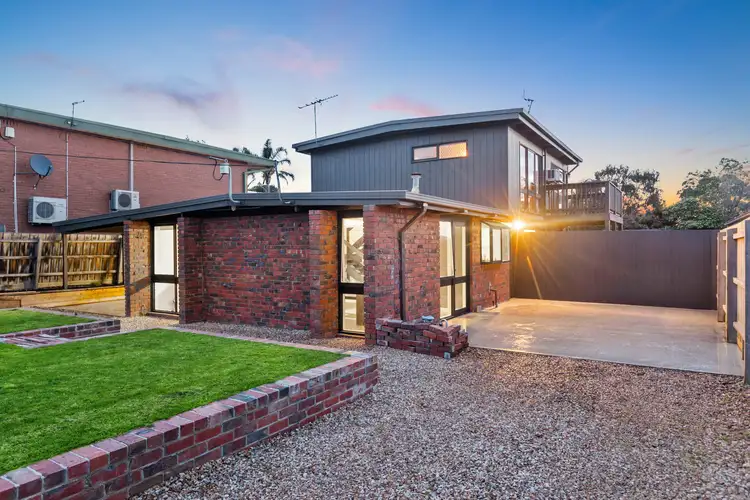 15 Mcmurtry Way, Frankston VIC 3199