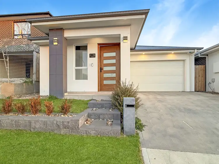 16 Ruthven Street, Bradbury NSW 2560