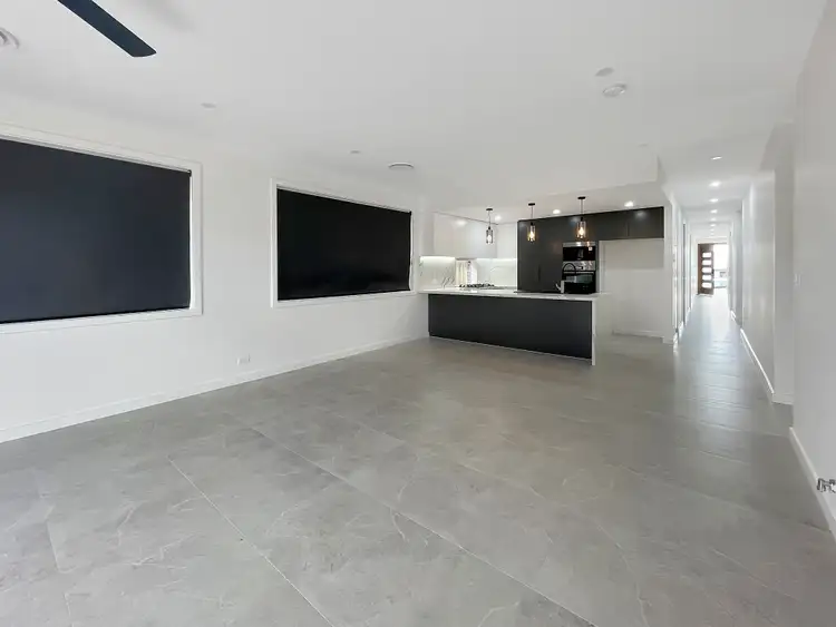 16 Ruthven Street, Bradbury NSW 2560