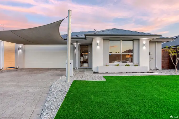 13 Robson Avenue, Hilbert WA 6112