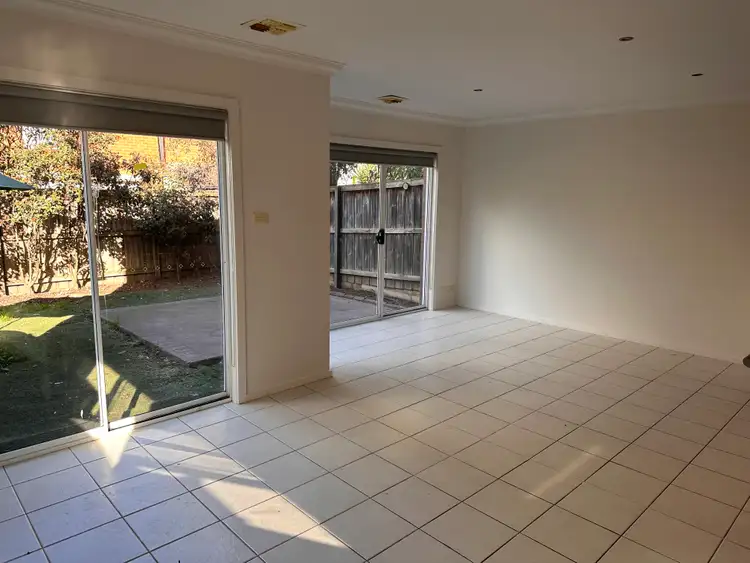 Fifth view of Homely house listing, 7 Portland Place, Roxburgh Park VIC 3064