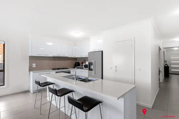 Third view of Homely house listing, 6 Rider Court, Tarneit VIC 3029