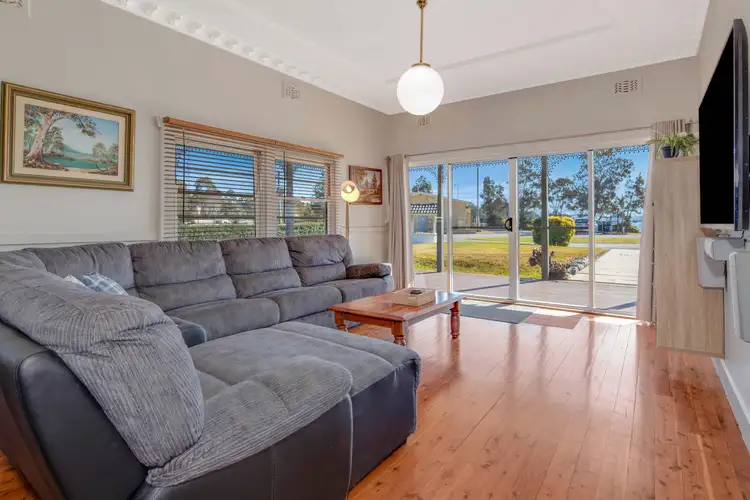 Fifth view of Homely house listing, 1 Bronte Crescent, Sunshine Bay NSW 2536