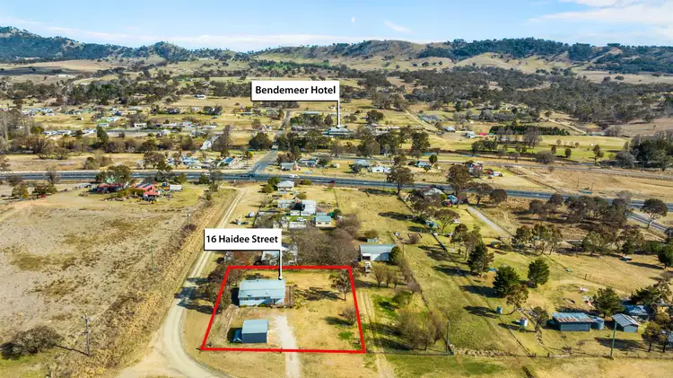 16 Haidee Street, Bendemeer NSW 2355
