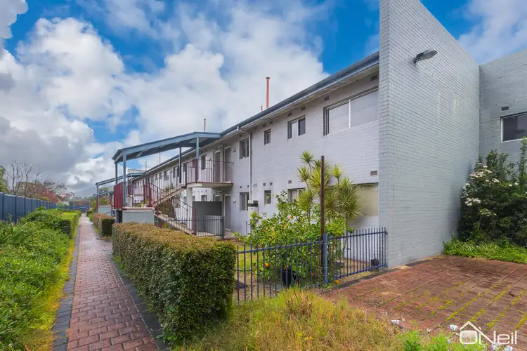 25/14 Coralie Court, Armadale WA 6112
