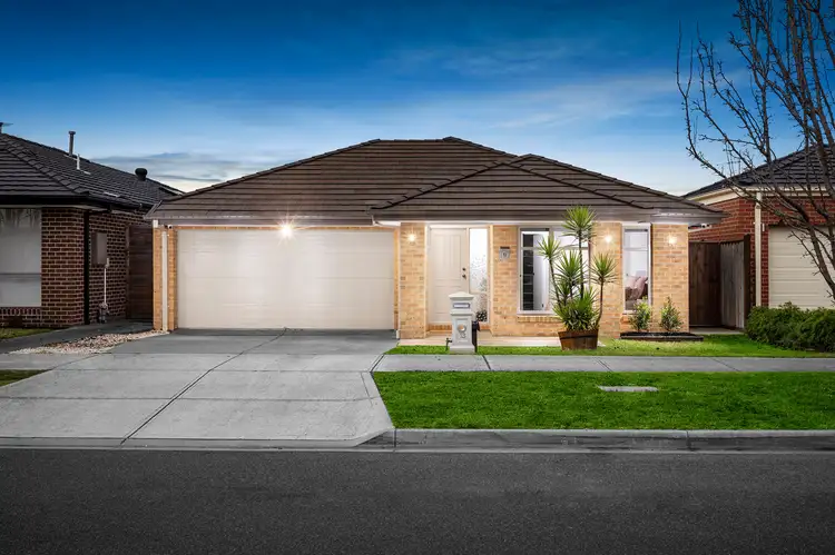 13 Woorawa Drive, Doreen VIC 3754