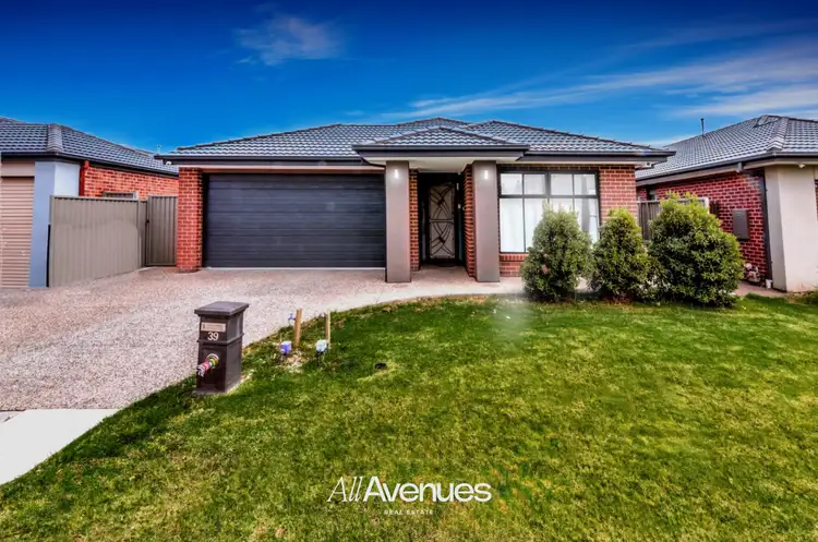 39 Greenaway Terrace, Cranbourne East VIC 3977