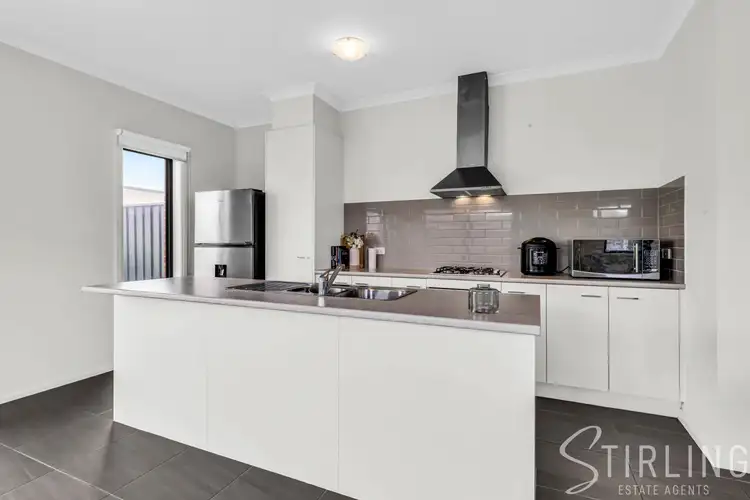 Second view of Homely house listing, 5 Riverrun Drive, Botanic Ridge VIC 3977