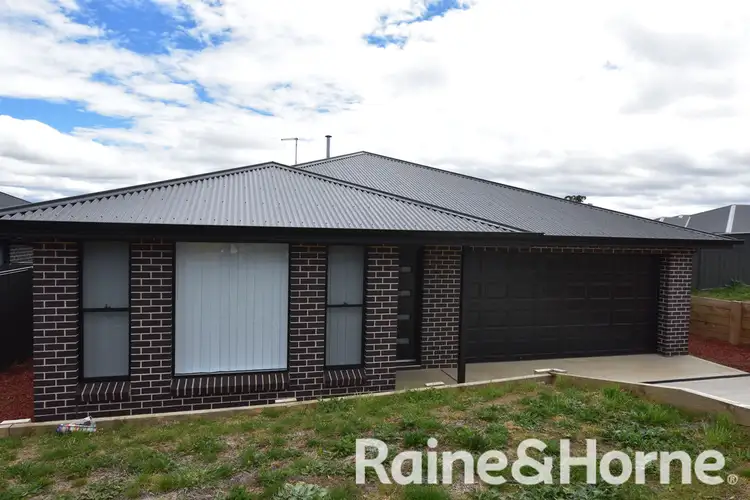 9 Andres Street, Orange NSW 2800