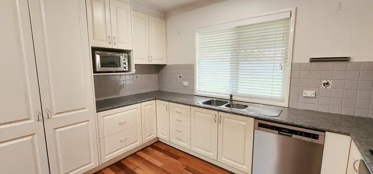 Fourth view of Homely house listing, 5 Oldham Place, Blayney NSW 2799