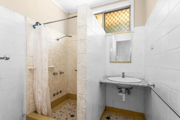 Fourth view of Homely semi-detached listing, 1&2/321 Blanchfield Street, Koongal QLD 4701