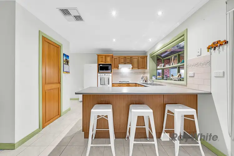 Fifth view of Homely house listing, 5 Sneddon Drive, Narre Warren South VIC 3805