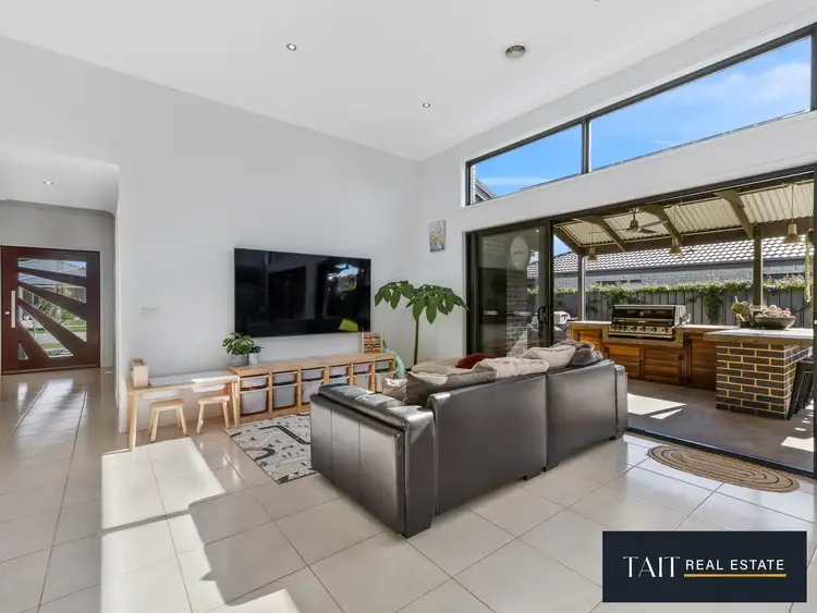 Fifth view of Homely house listing, 5 Lomandra Street, Wangaratta VIC 3677