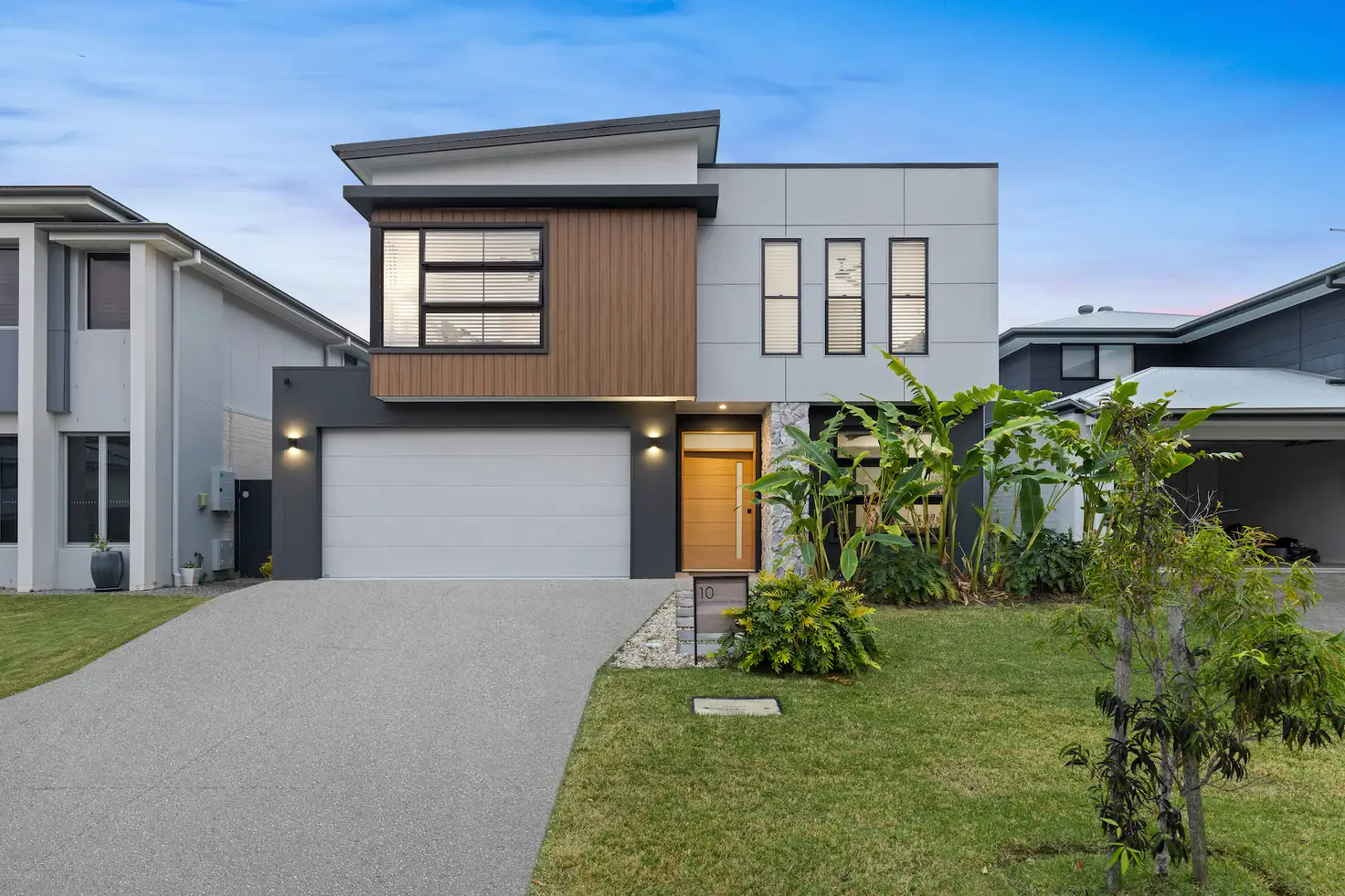 Main view of Homely house listing, 10 Manchester Street, Gumdale QLD 4154