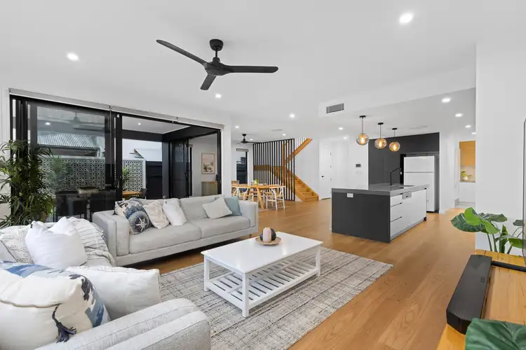 Fifth view of Homely house listing, 10 Manchester Street, Gumdale QLD 4154