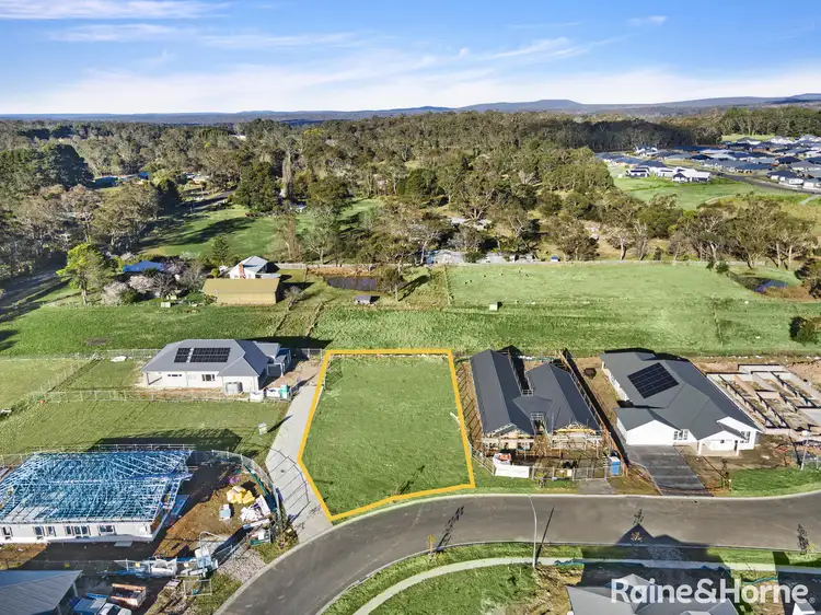 13 Poppy Place, Balaclava NSW 2575