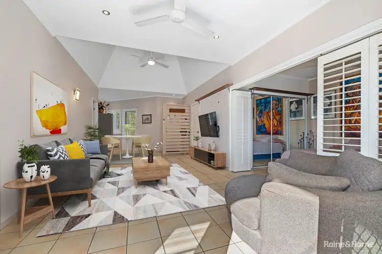 Fourth view of Homely villa listing, 15/2 Creek Street, Hastings Point NSW 2489