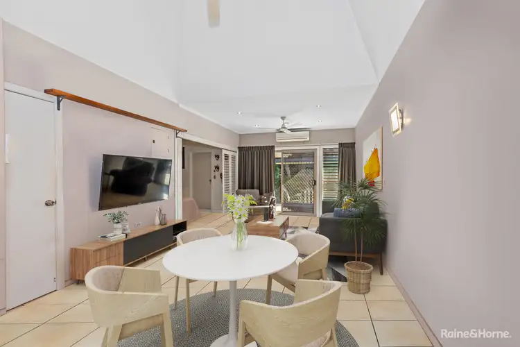 Fifth view of Homely villa listing, 15/2 Creek Street, Hastings Point NSW 2489