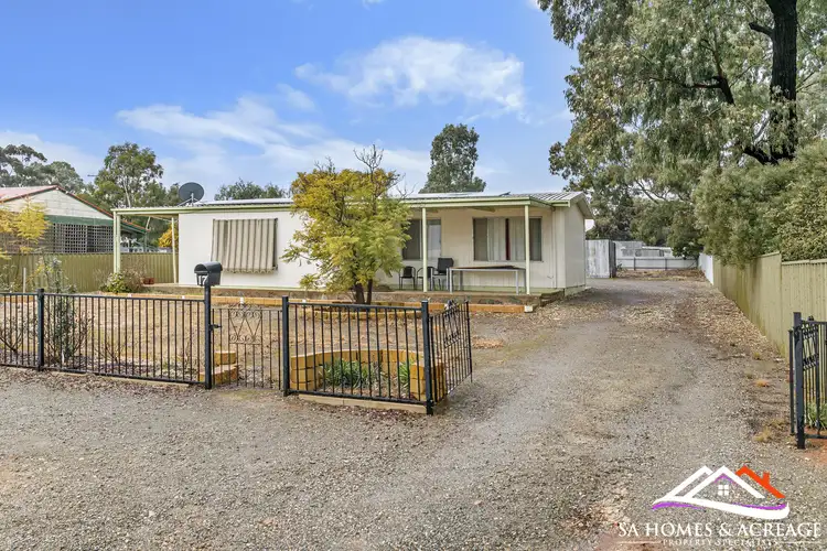17 Forbes Avenue, Jamestown SA 5491