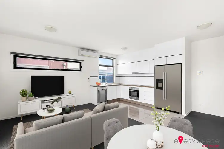 61/1B Jarama Boulevard, Epping VIC 3076