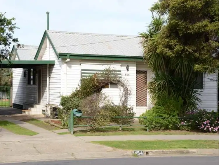 454 Prune Street, Lavington NSW 2641
