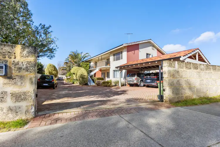 Main view of Homely apartment listing, 2/561 Canning Highway, Alfred Cove WA 6154
