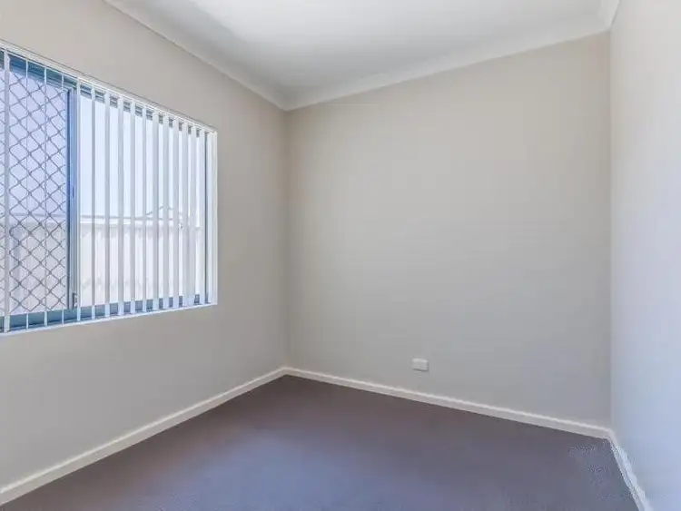 Fourth view of Homely unit listing, 8/5 Turner Place, Kelmscott WA 6111