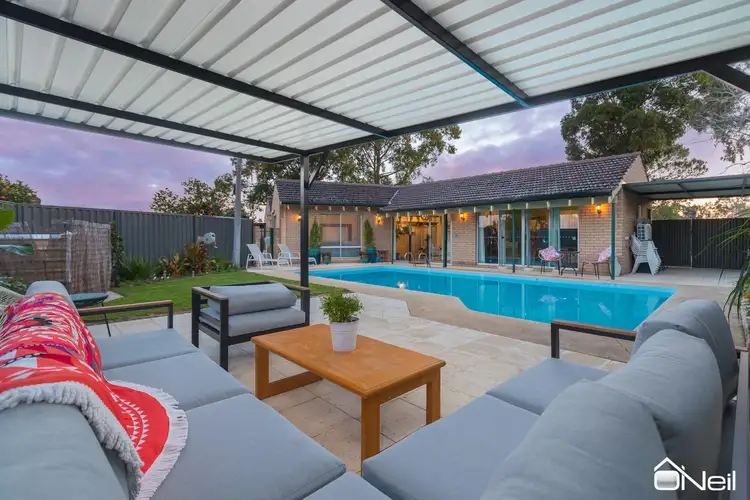 8 Grevillea Avenue, Roleystone WA 6111