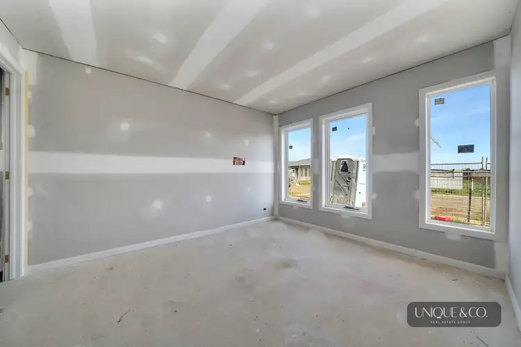 Second view of Homely house listing, 25 Buckingham Boulevard, Strathtulloh VIC 3338
