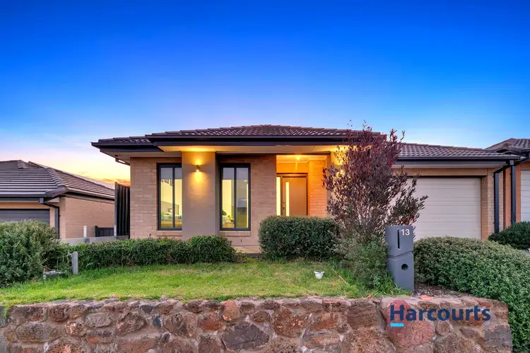 13 Sangre Street, Truganina VIC 3029